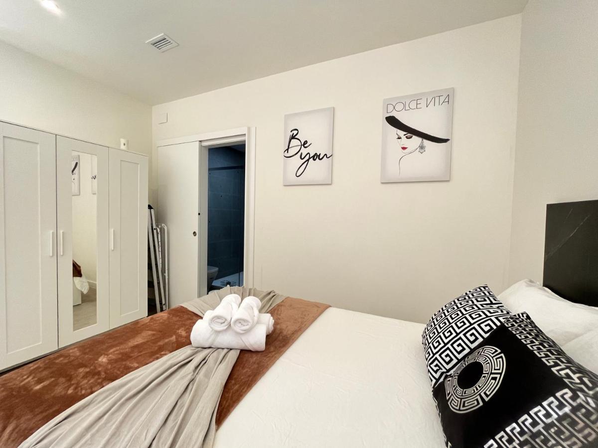 Acogedor Infanta Mercedes Appartement Madrid Buitenkant foto